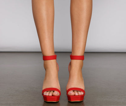 Stylish Stunner Platform Block Heels