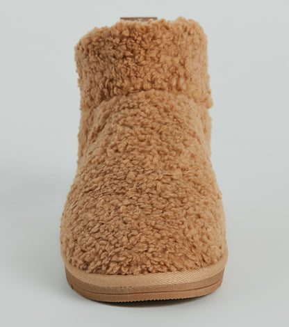 Plush Comfort Faux Sherpa Booties