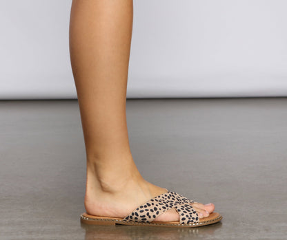 Chic Cross-strap Cheetah Sandals